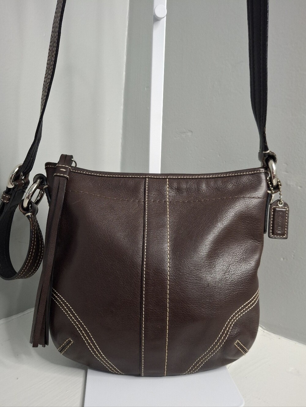 Coach Vintage Soho Brown Leather Crossbody Bag Tassel Contrast Stitch